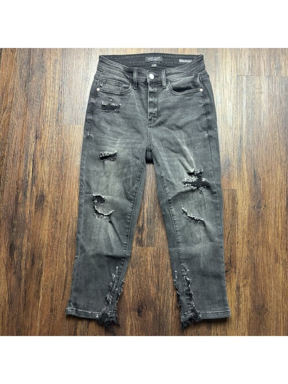 Judy Blue Skinny Fit Capri Jeans JB82270BK Destroyed Black Women’s Size 1/25